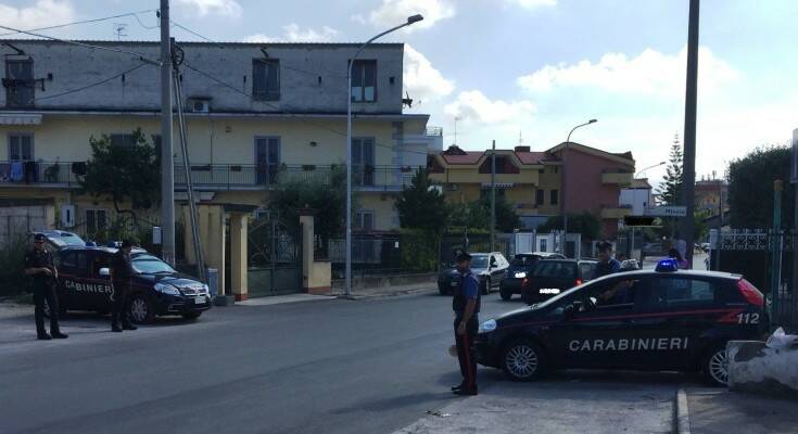 acerra carabinieri via volturno posto blocco
