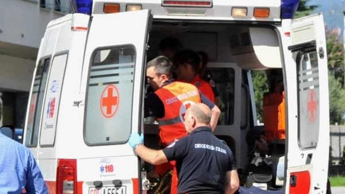 ambulanza durante soccorso